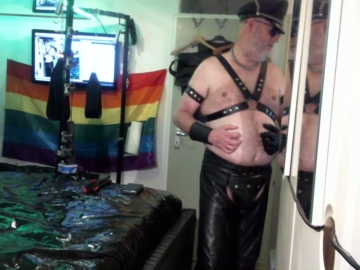 lepenseur2  19-11-2021 video play dildo